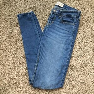 Hollister Skinny Jeans